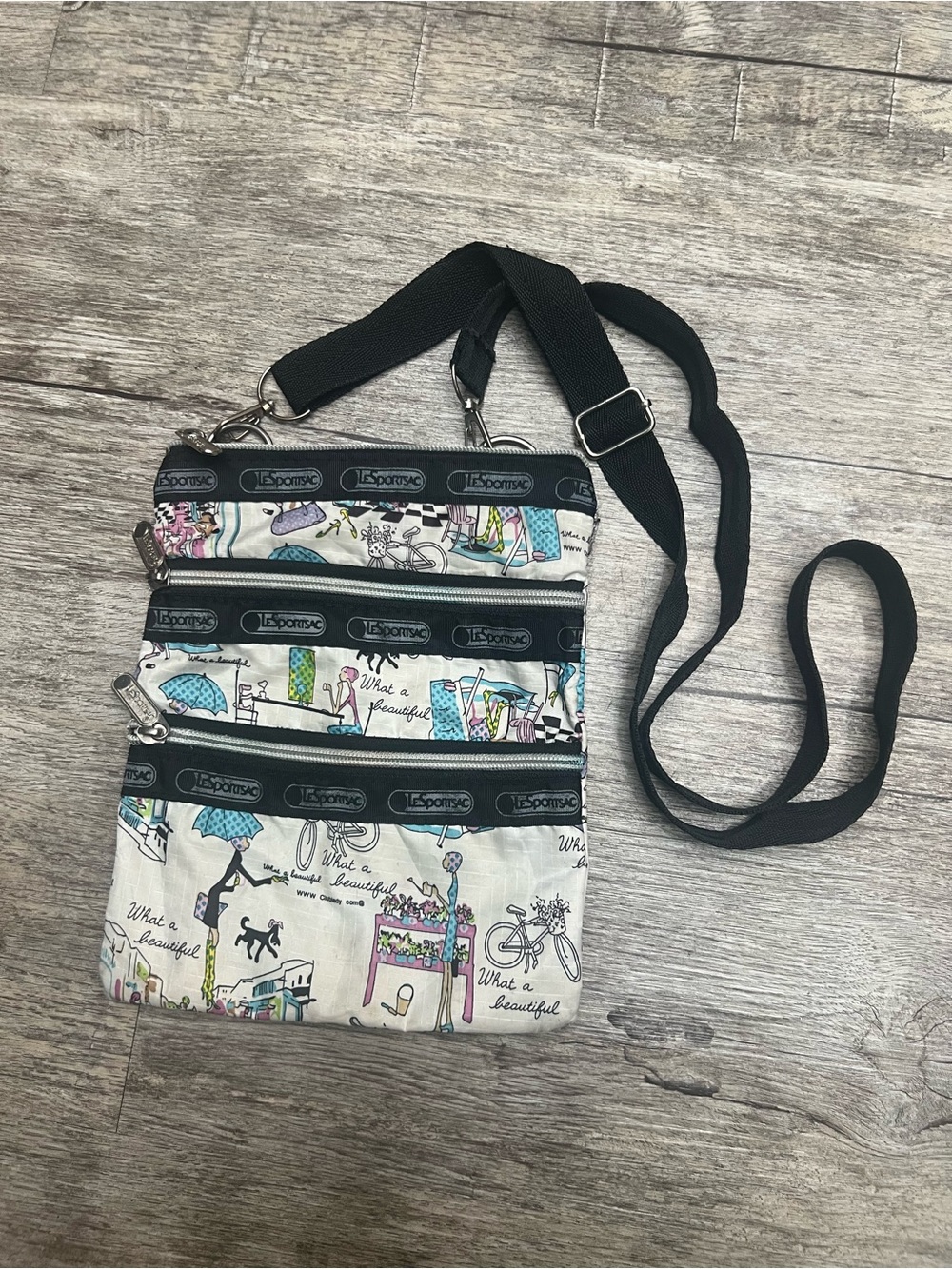 LeSportsac Illustrated Print 3 Zip Crossbody Bag Adjustable Strap Travel Purse